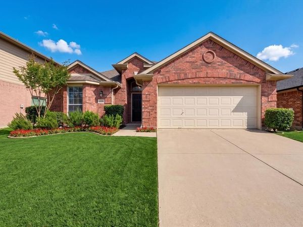 1220 Goldeneye, Aubrey, TX 76227