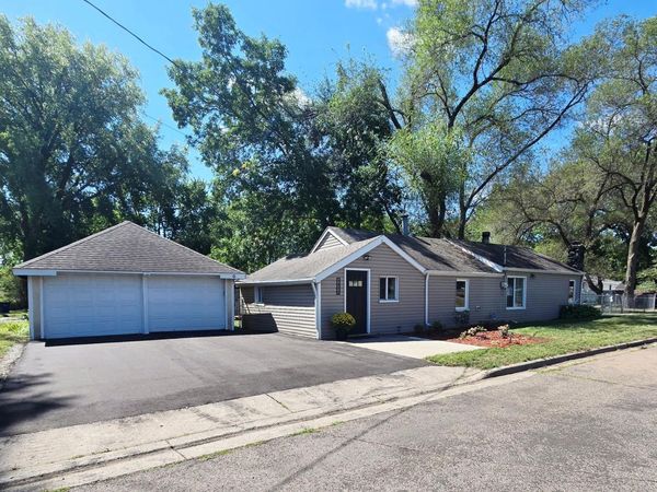 1202 11th Avenue SE, Saint Cloud, MN 56304