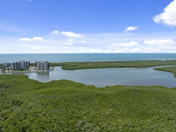 265 Indies Way, Unit 602, Naples, FL 34110