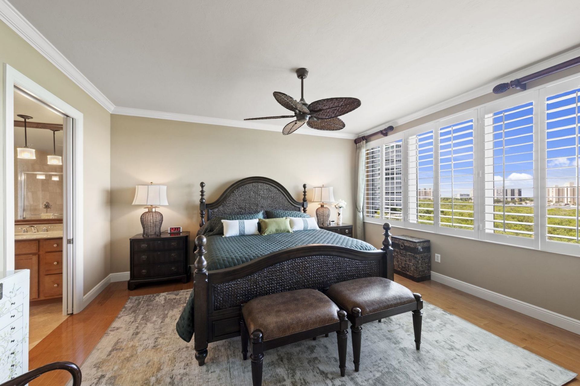 265 Indies Way, Unit 602, Naples, FL 34110 Photo