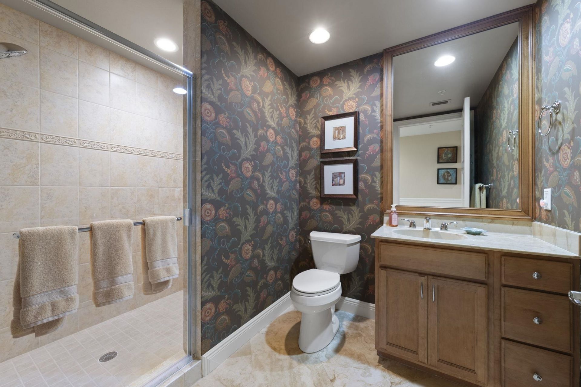 265 Indies Way, Unit 602, Naples, FL 34110 Photo