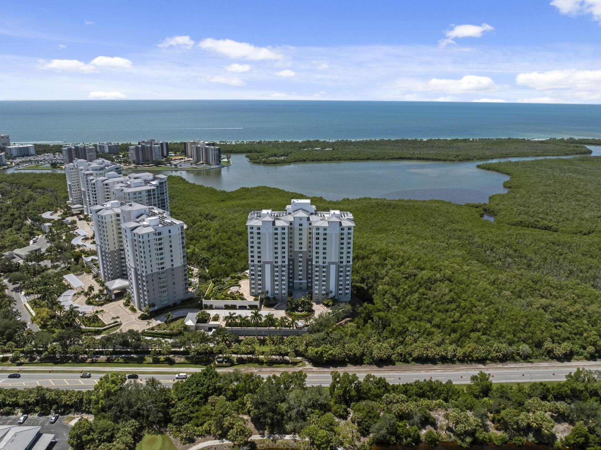 265 Indies Way, Unit 602, Naples, FL 34110 Photo