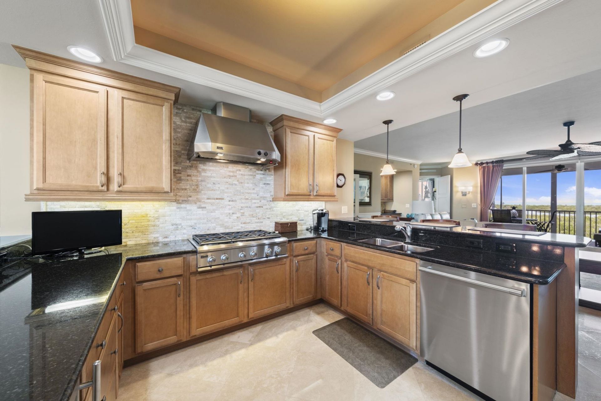 265 Indies Way, Unit 602, Naples, FL 34110 Photo
