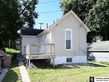 6411 Miami Street, Omaha, NE 68104