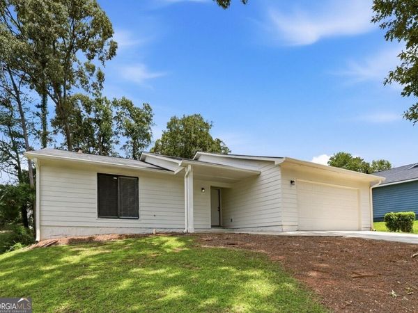 8413 Glenwoods Terrace, Riverdale, GA 30274