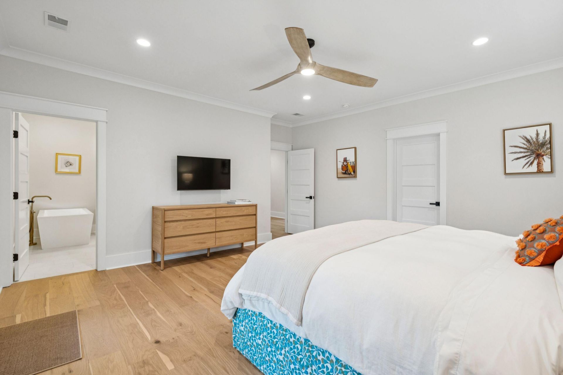 28 22nd Avenue Photo 37