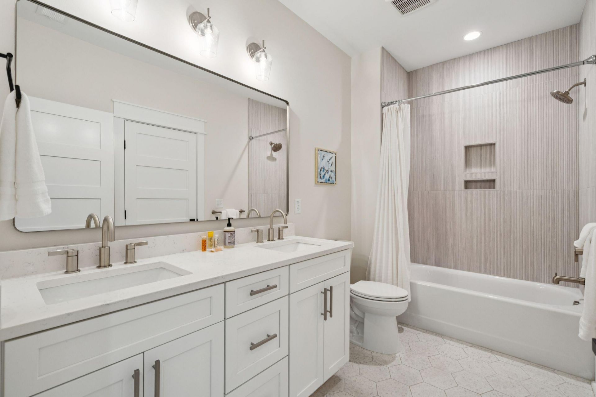 28 22nd Avenue Photo 44
