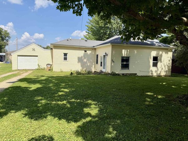 240 Rich Street, Maynard, IA 50655