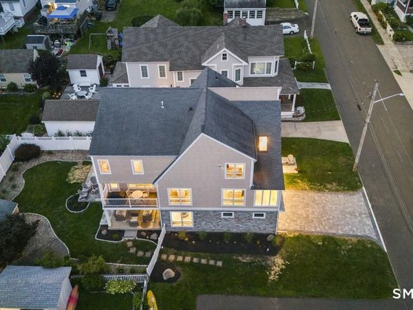 3 Devol , Milford, CT 06460