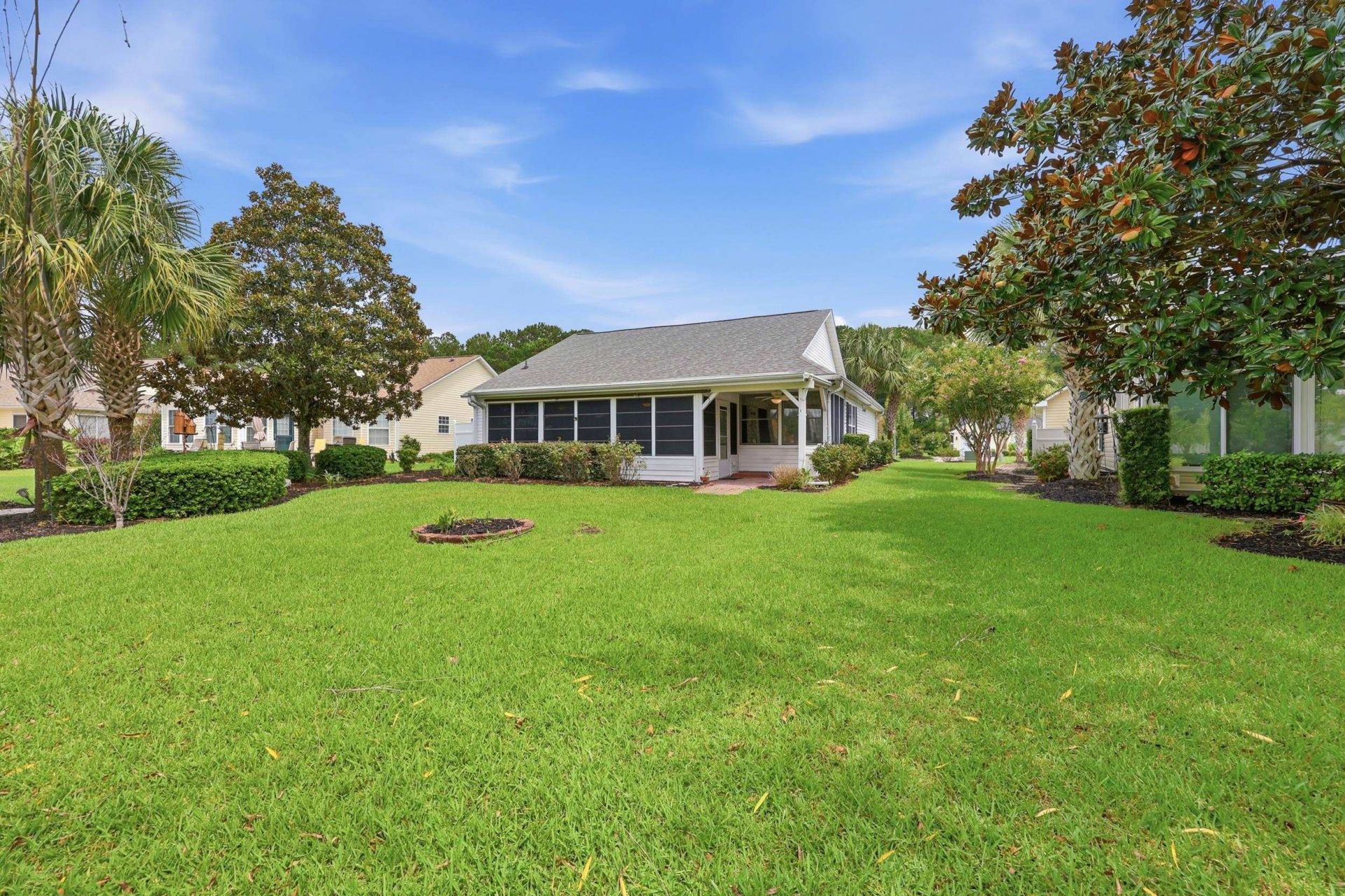 303 Vermillion Dr. Photo 42