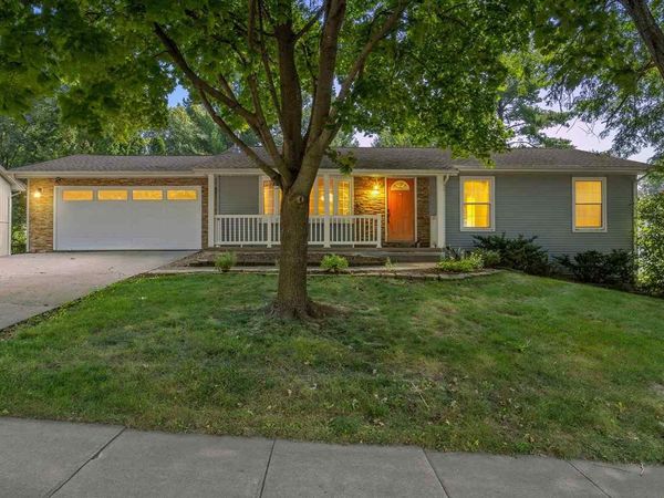 1026 Denbigh Drive, Iowa City, IA 52246
