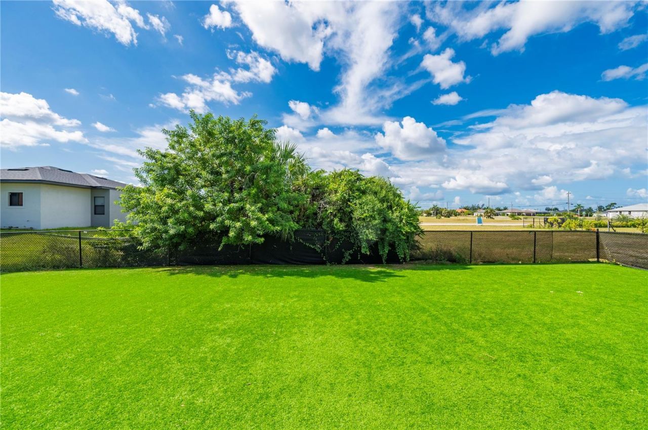 4302 NW 32nd Street, Cape Coral, FL 33993 Photo