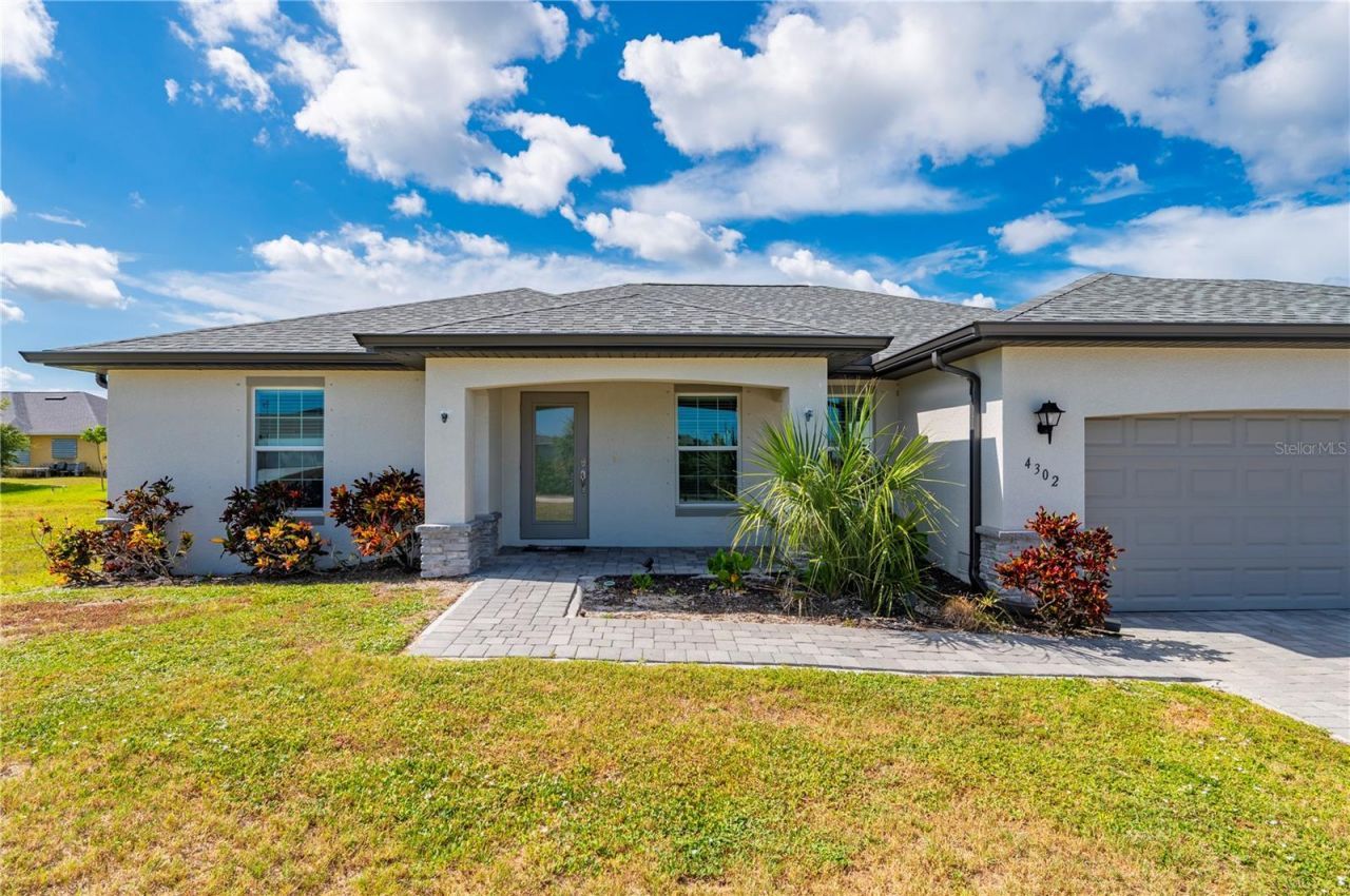 4302 NW 32nd Street, Cape Coral, FL 33993 Photo
