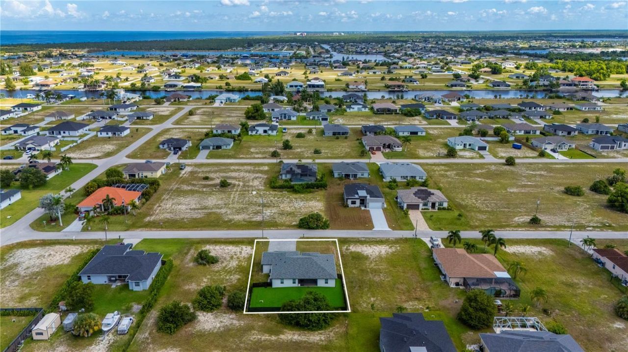4302 NW 32nd Street, Cape Coral, FL 33993 Photo