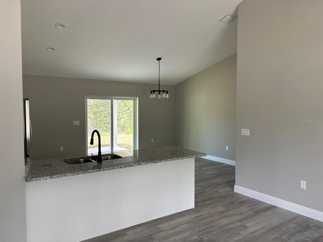 1997 W Riley Drive , Dunnellon, FL 34434 Photo