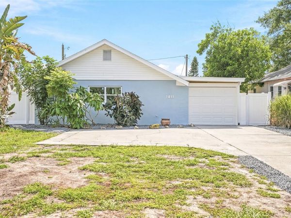 1811 49TH STREET N, ST PETERSBURG, FL 33710