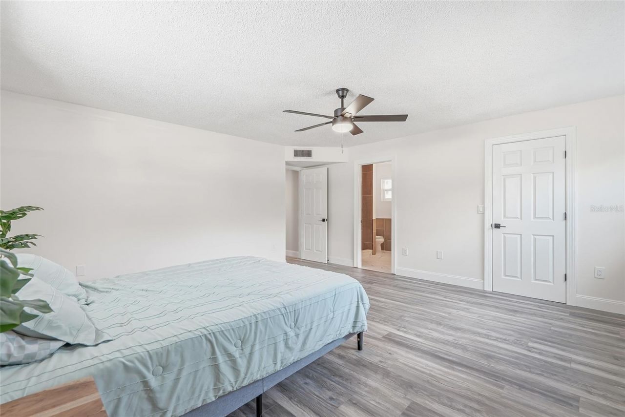 1811 49th Street N, Saint Petersburg, FL 33710 Photo