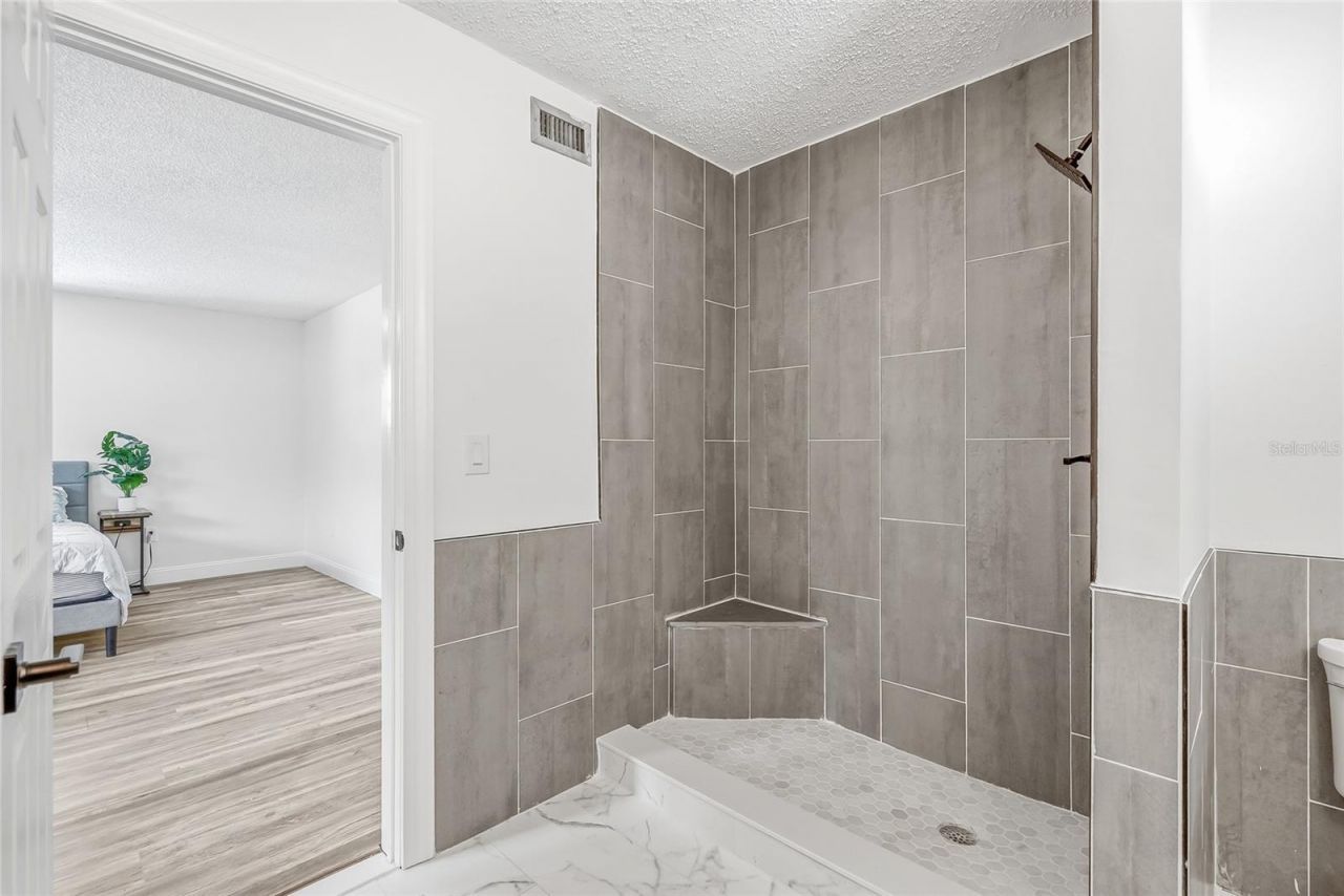 1811 49th Street N, Saint Petersburg, FL 33710 Photo