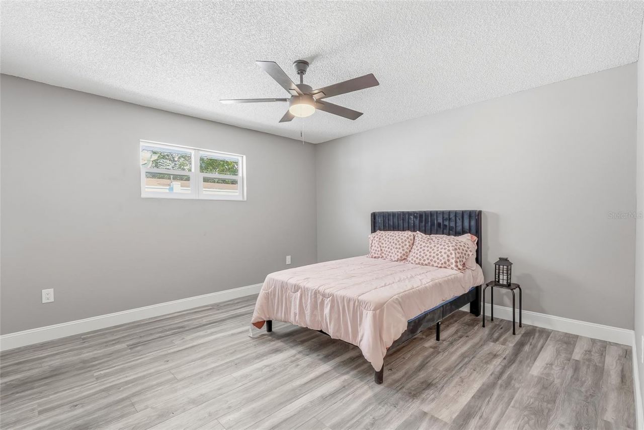 1811 49th Street N, Saint Petersburg, FL 33710 Photo