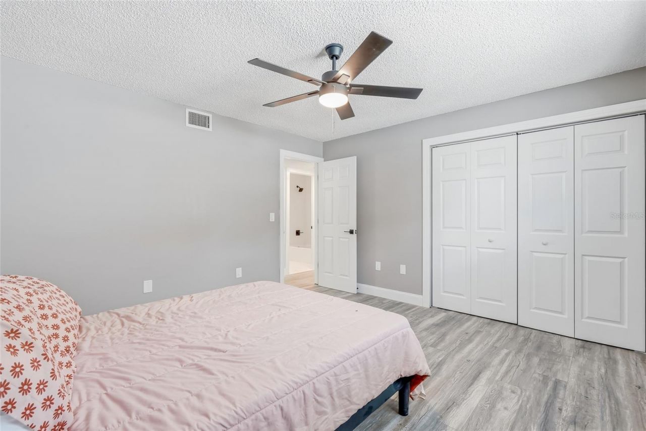 1811 49th Street N, Saint Petersburg, FL 33710 Photo
