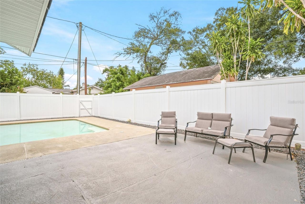 1811 49th Street N, Saint Petersburg, FL 33710 Photo