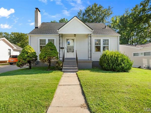 1739 Bessie Street , Cape Girardeau, MO 63701