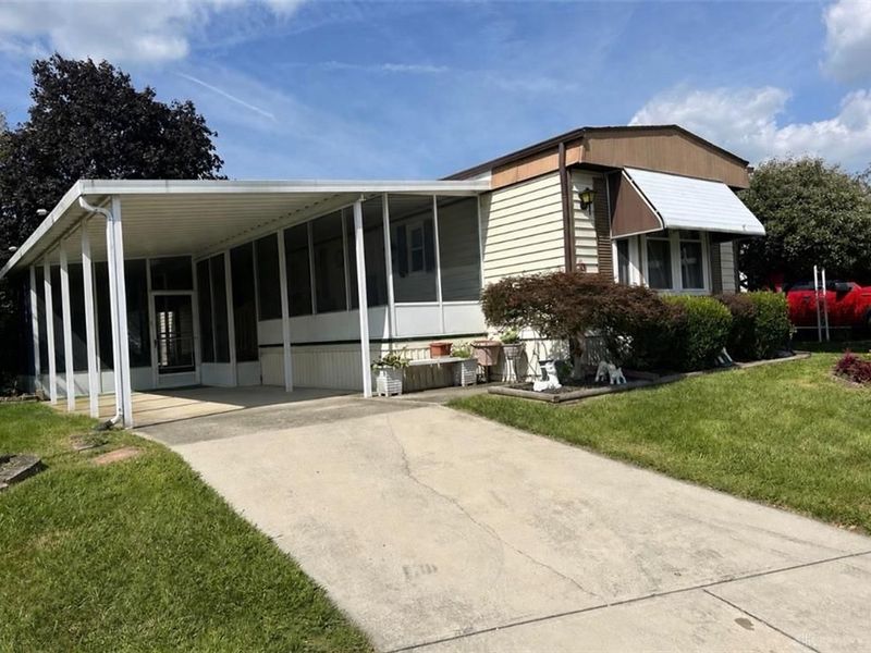 48 Beech Drive, Springfield, OH 45502 Photo 1