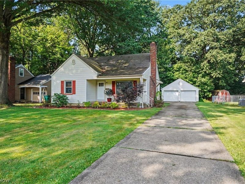 4710 Grover Drive, Youngstown, OH 44512 Photo 2
