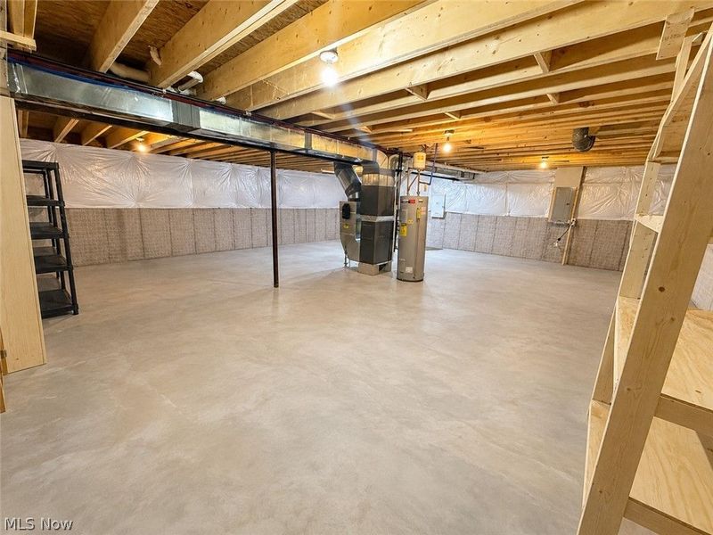 168 Eagle Circle, Amherst, OH 44001 Photo 20