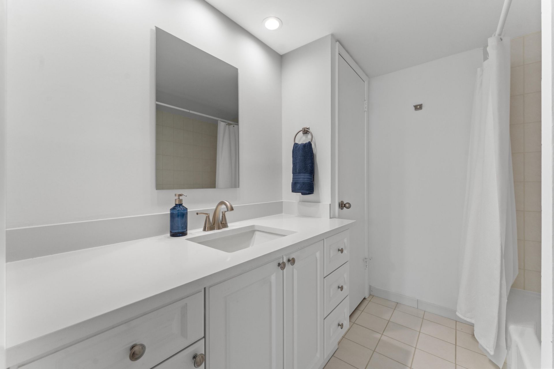 1630 N Ocean Boulevard, Unit 1011, Pompano Beach, FL 33062 Photo