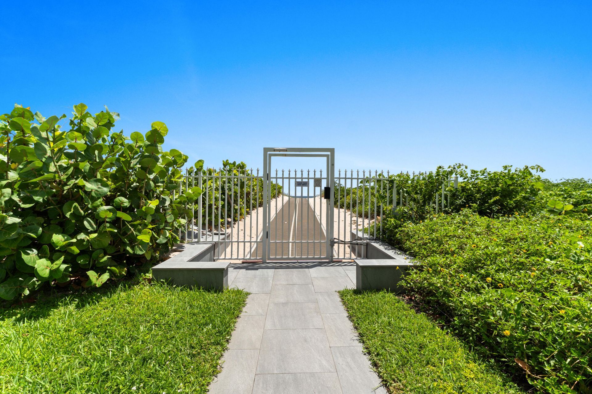 1630 N Ocean Boulevard, Unit 1011, Pompano Beach, FL 33062 Photo