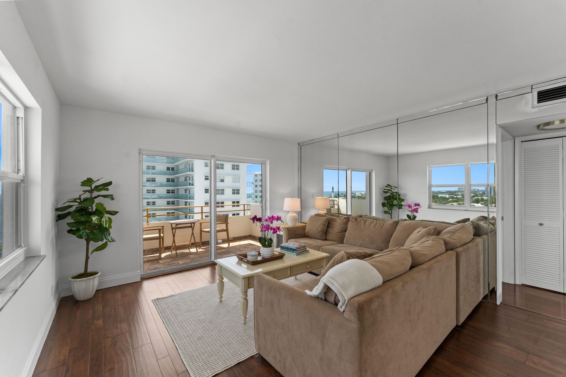 1630 N Ocean Boulevard, Unit 1011, Pompano Beach, FL 33062 Photo