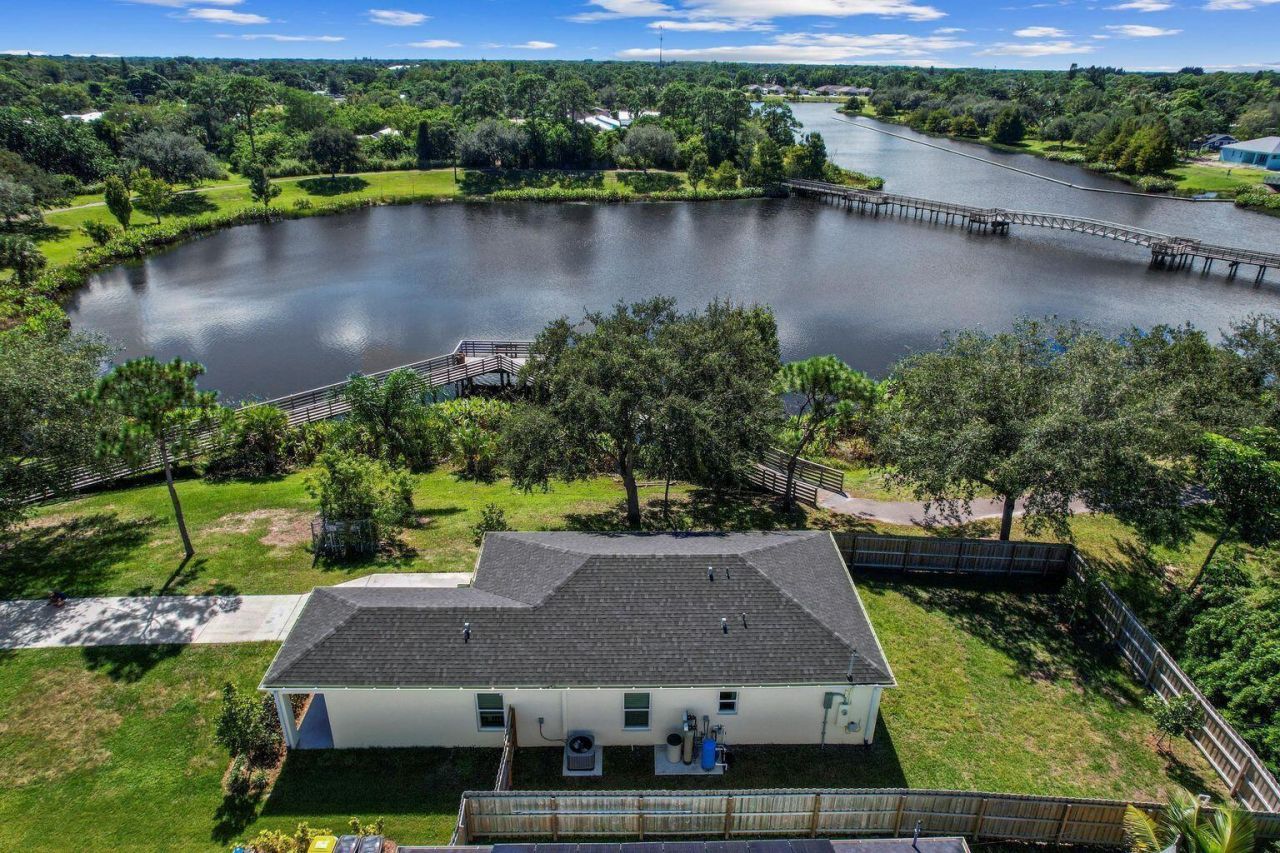 5032 SE Flounder Avenue, Stuart, FL 34997 Photo