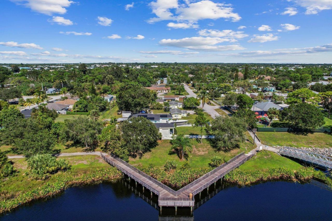 5032 SE Flounder Avenue, Stuart, FL 34997 Photo