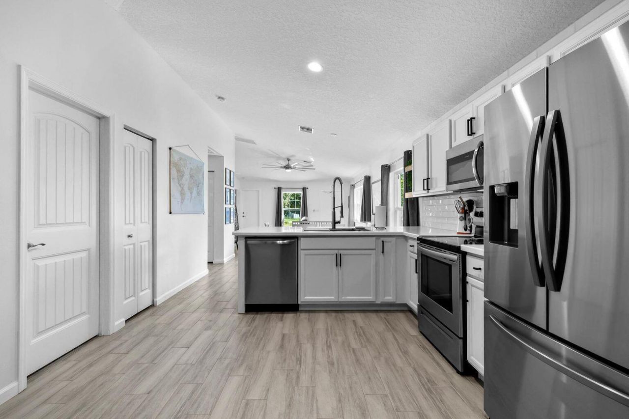 5032 SE Flounder Avenue, Stuart, FL 34997 Photo