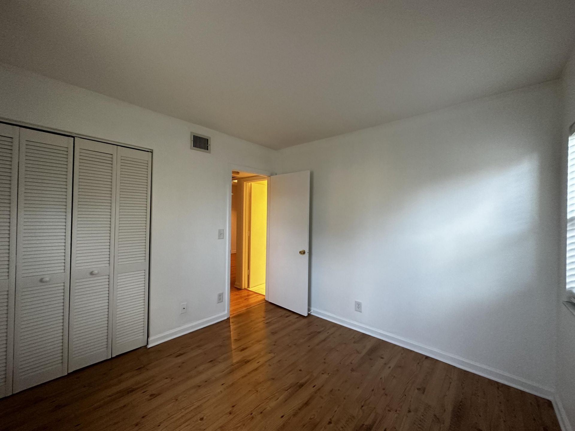 21904 Lake Forest Circle, Unit 106, Boca Raton, FL 33433 Photo
