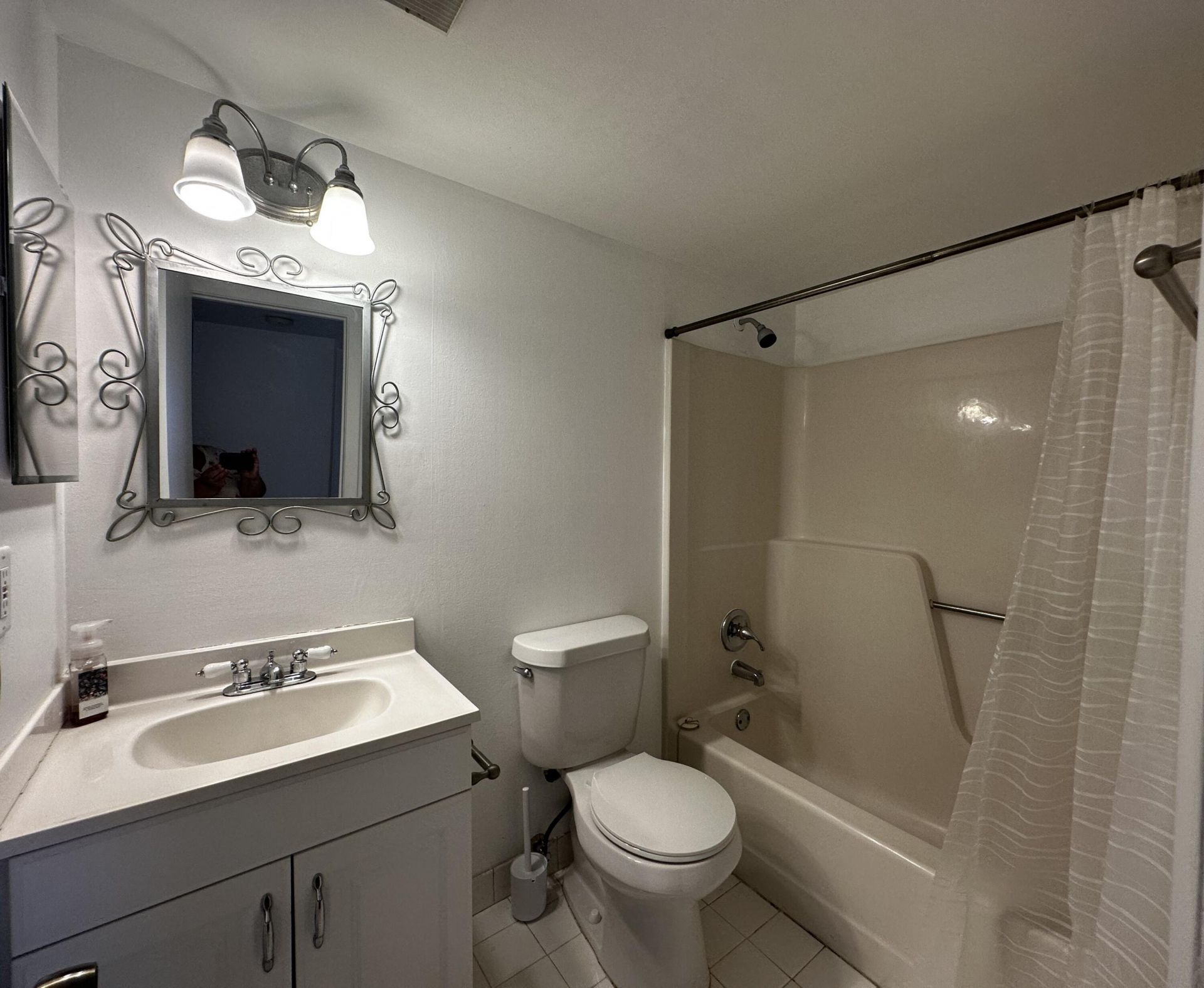 21904 Lake Forest Circle, Unit 106, Boca Raton, FL 33433 Photo