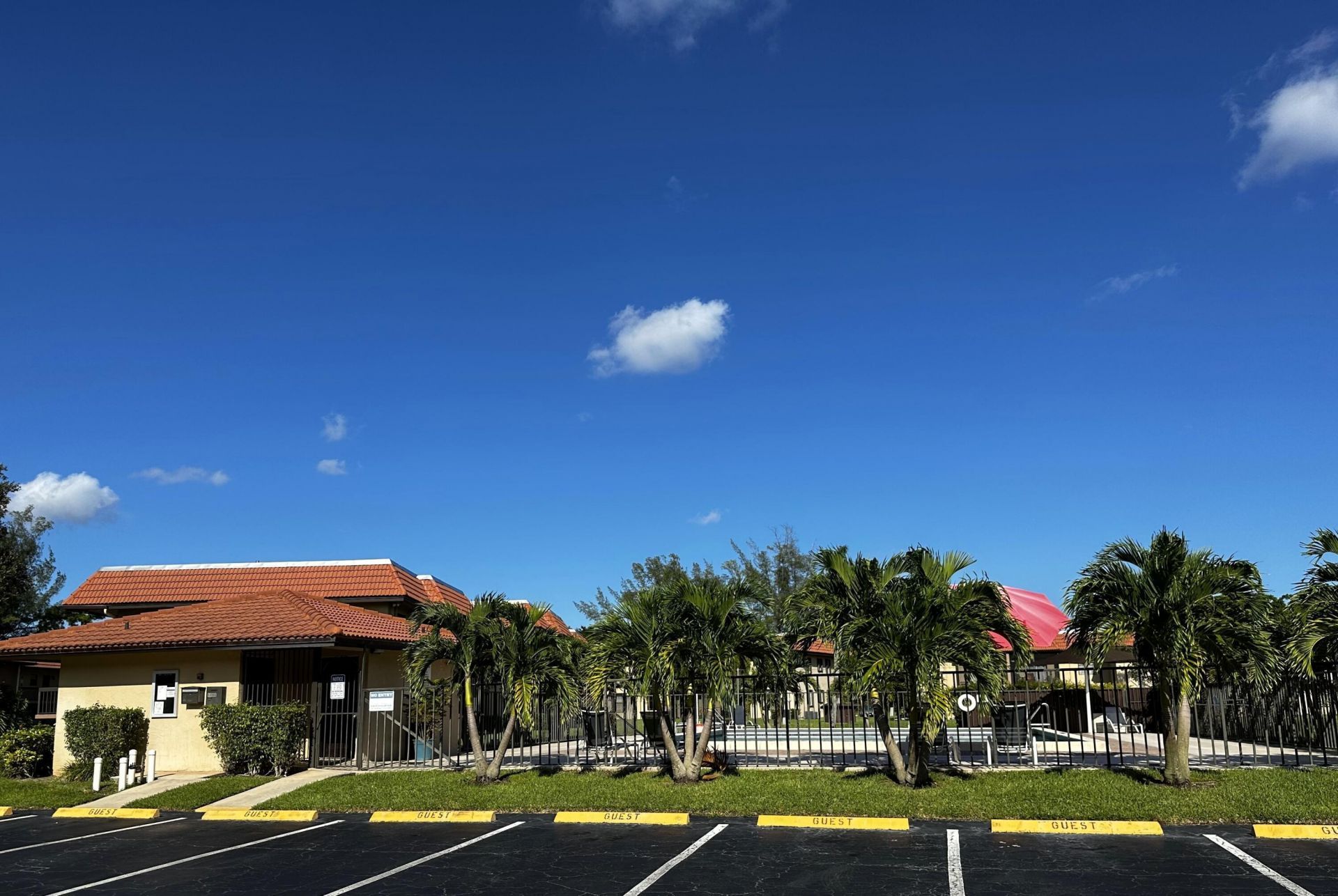 21904 Lake Forest Circle, Unit 106, Boca Raton, FL 33433 Photo