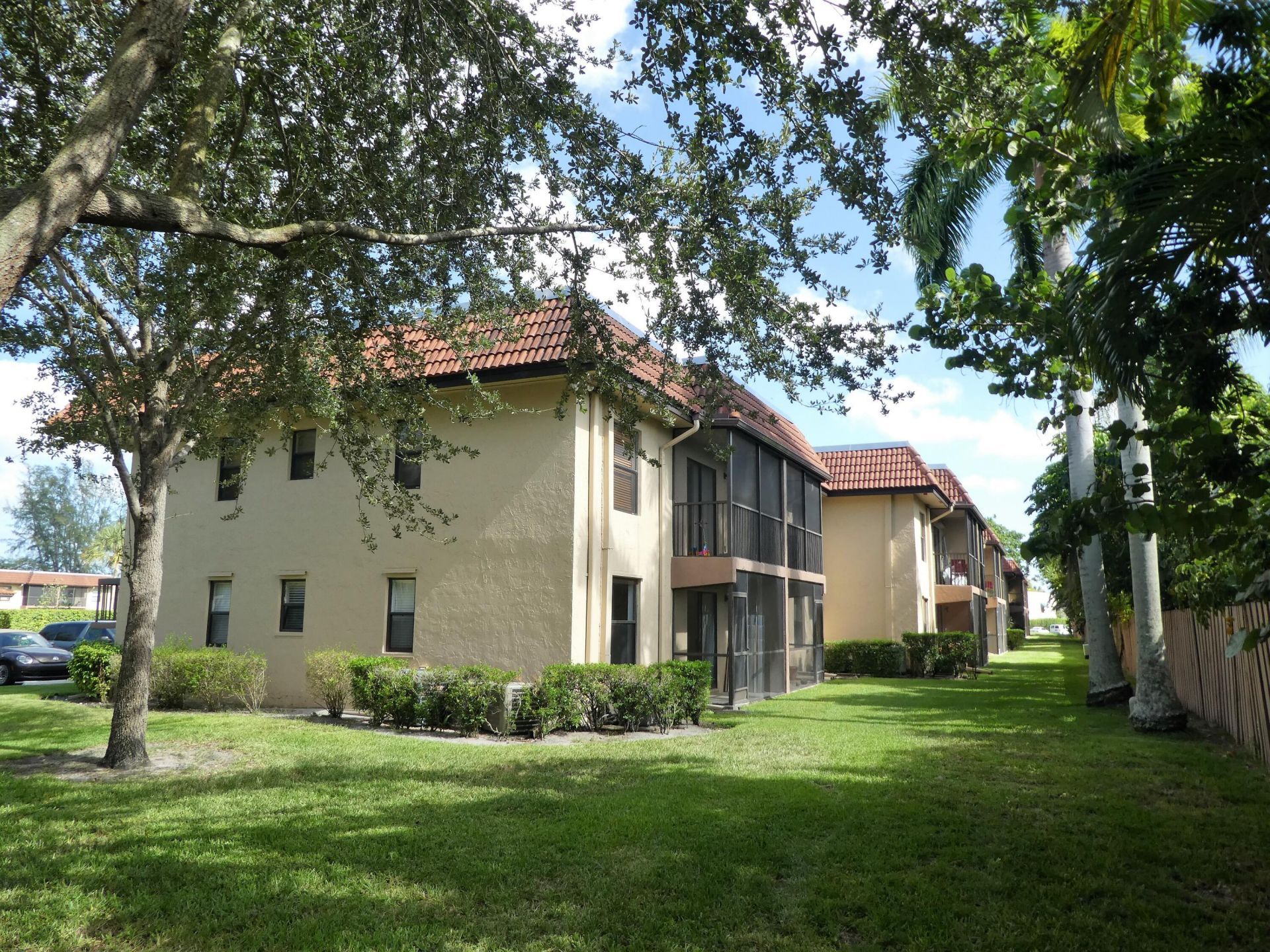 21904 Lake Forest Circle, Unit 106, Boca Raton, FL 33433 Photo