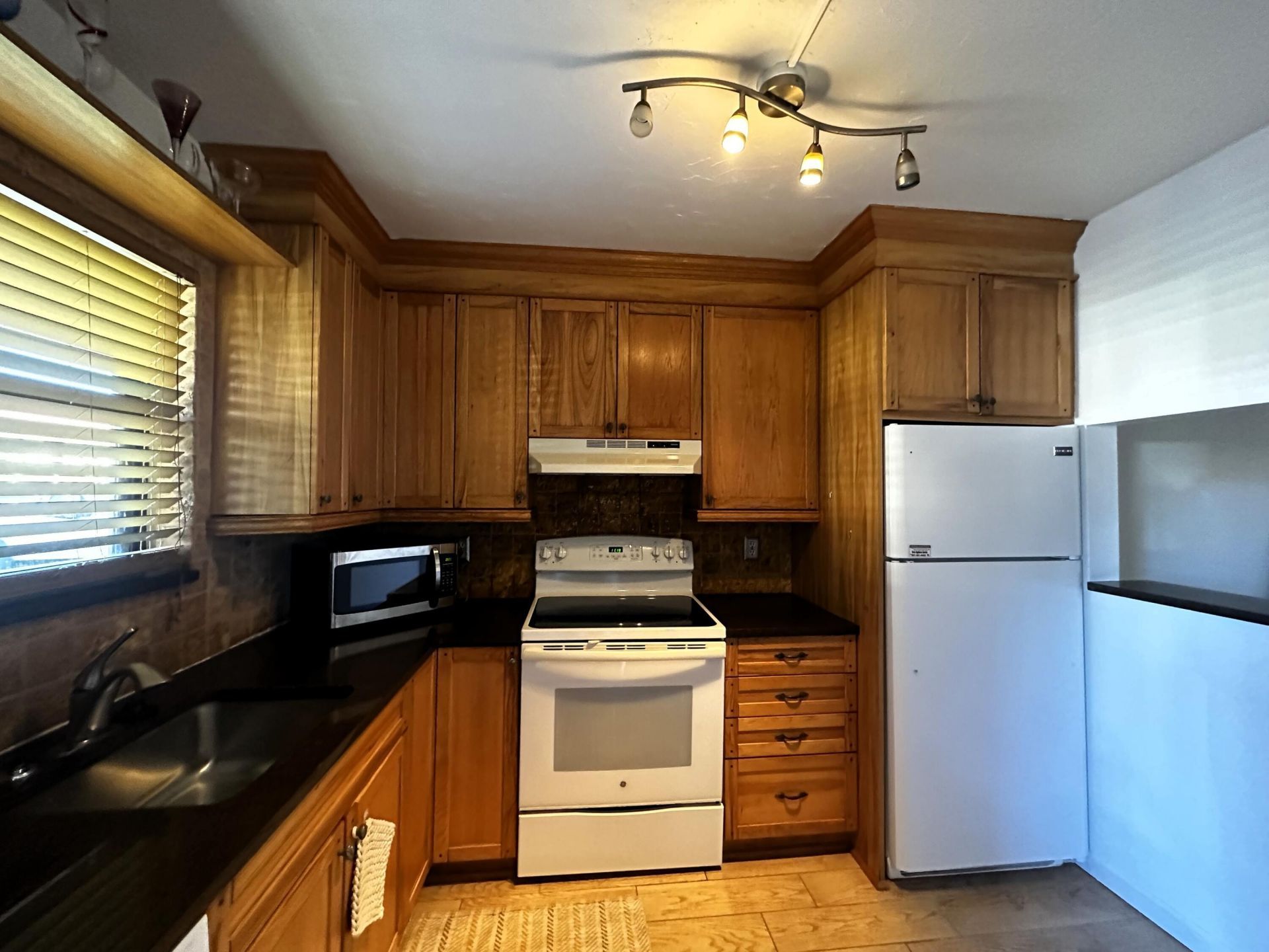 21904 Lake Forest Circle, Unit 106, Boca Raton, FL 33433 Photo