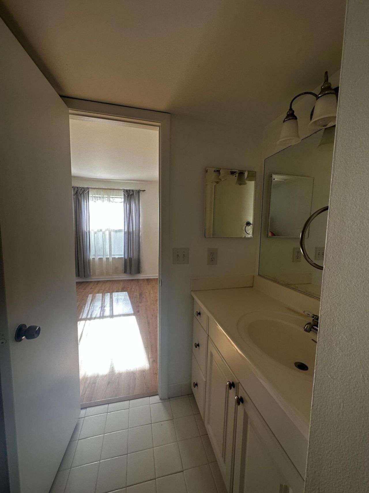 21904 Lake Forest Circle, Unit 106, Boca Raton, FL 33433 Photo