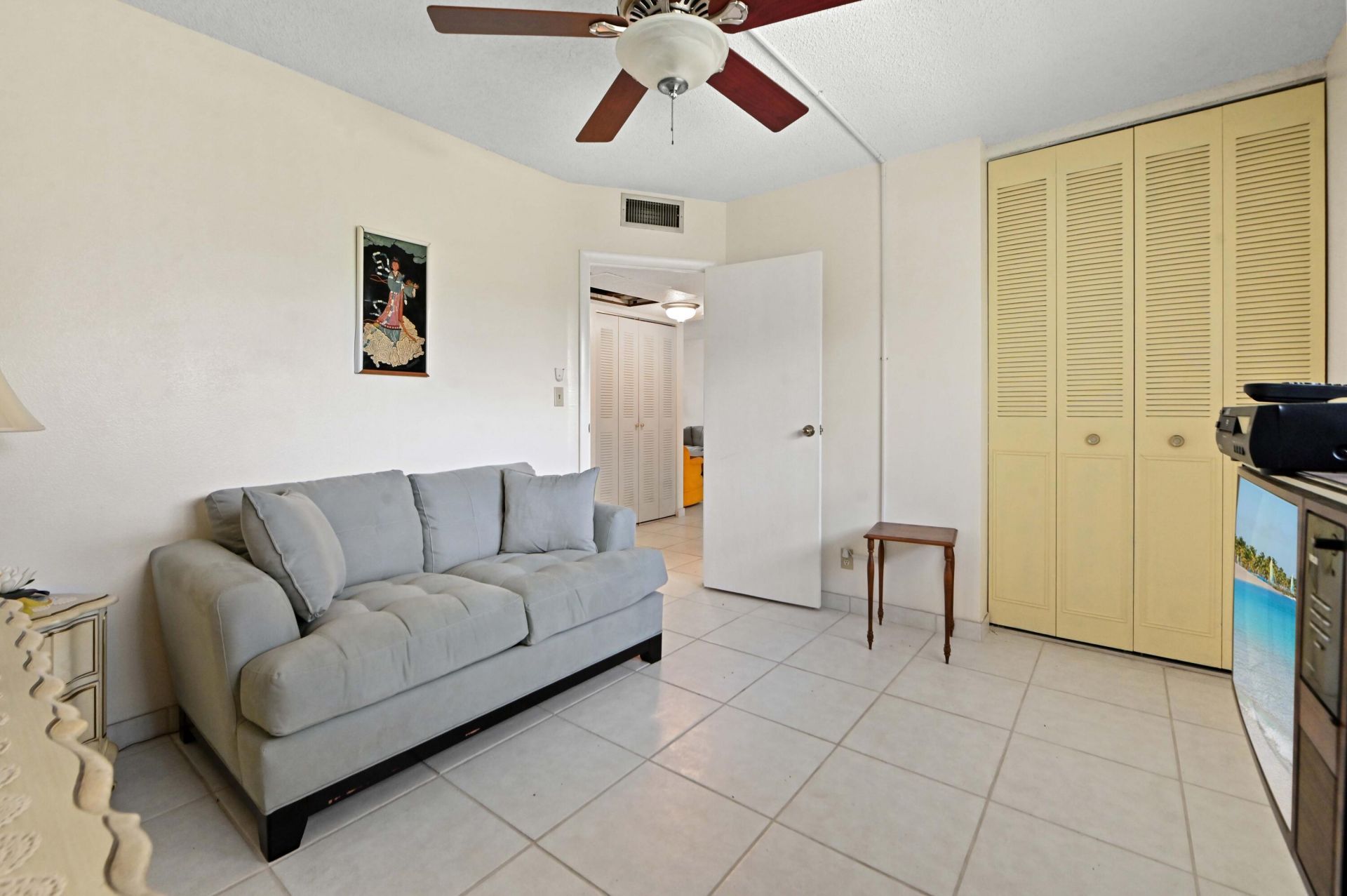3506 NW 49th Avenue, Unit 603, Lauderdale Lakes, FL 33319 Photo