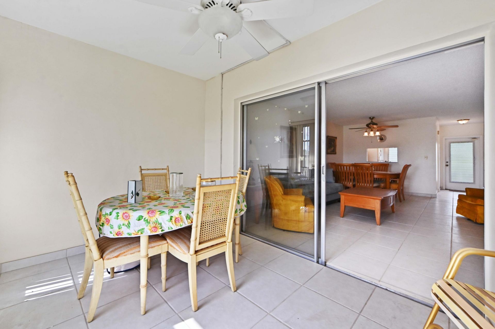 3506 NW 49th Avenue, Unit 603, Lauderdale Lakes, FL 33319 Photo