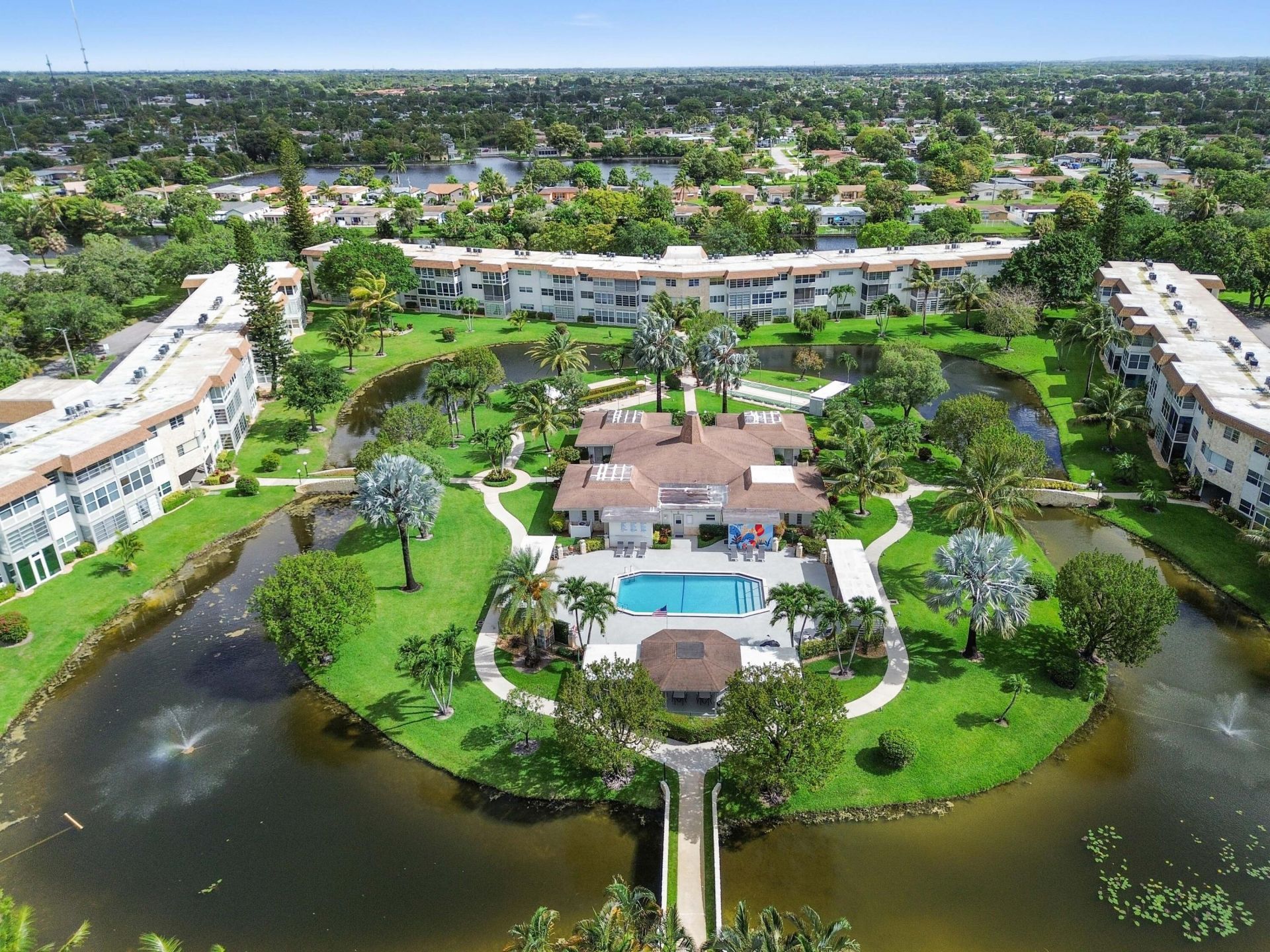 3506 NW 49th Avenue, Unit 603, Lauderdale Lakes, FL 33319 Photo