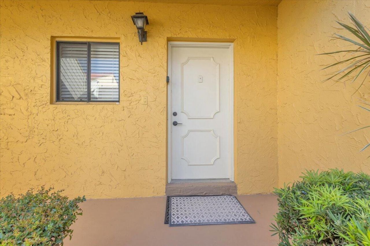 5373 SE Miles Grant Road, Unit 102, Stuart, FL 34997 Photo