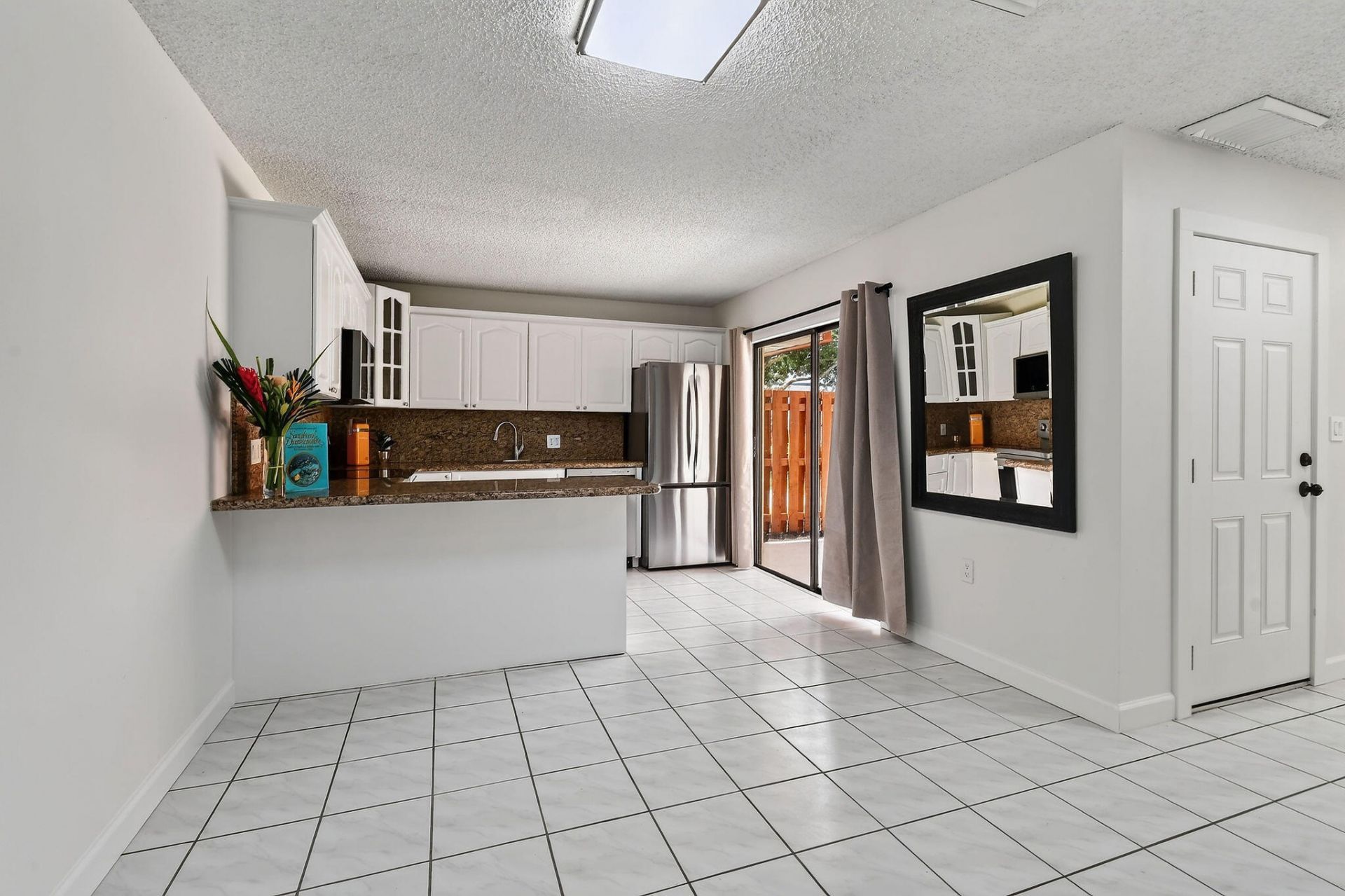 3157 Meridian Way S, Unit A, Palm Beach Gardens, FL 33410 Photo