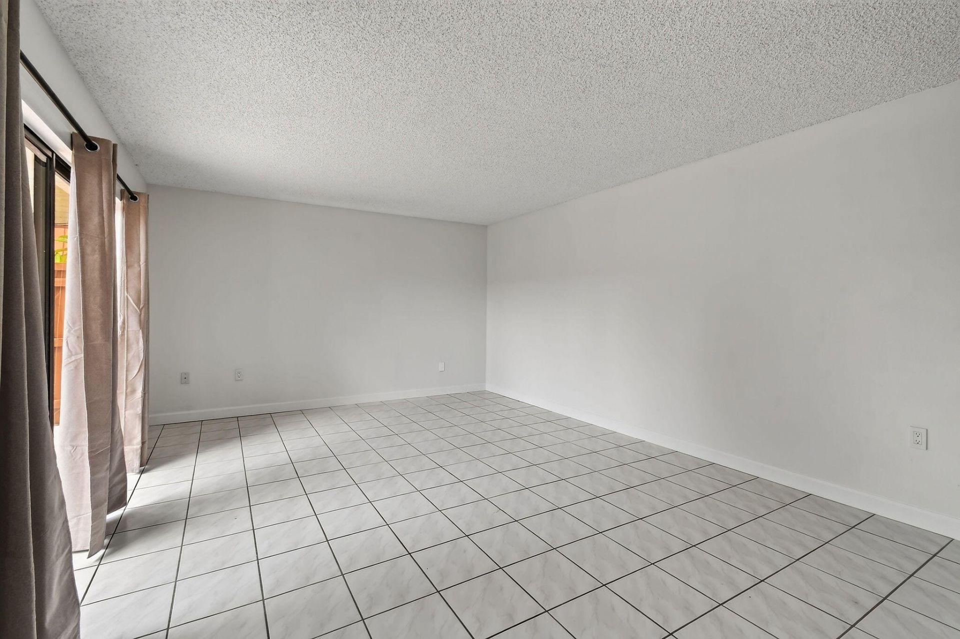 3157 Meridian Way S, Unit A, Palm Beach Gardens, FL 33410 Photo