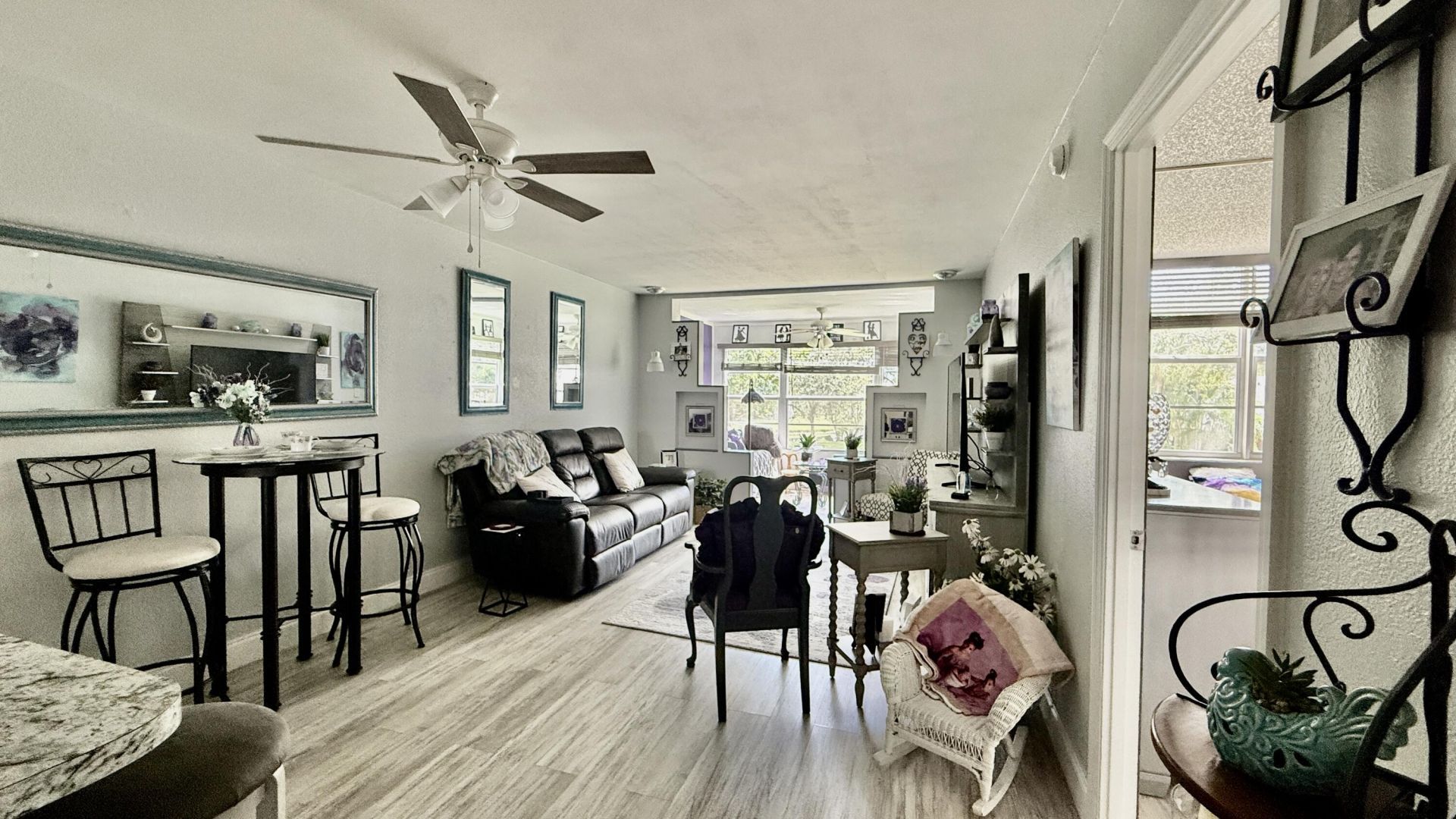 9480 Poinciana Place, Unit 201, Davie, FL 33324 Photo