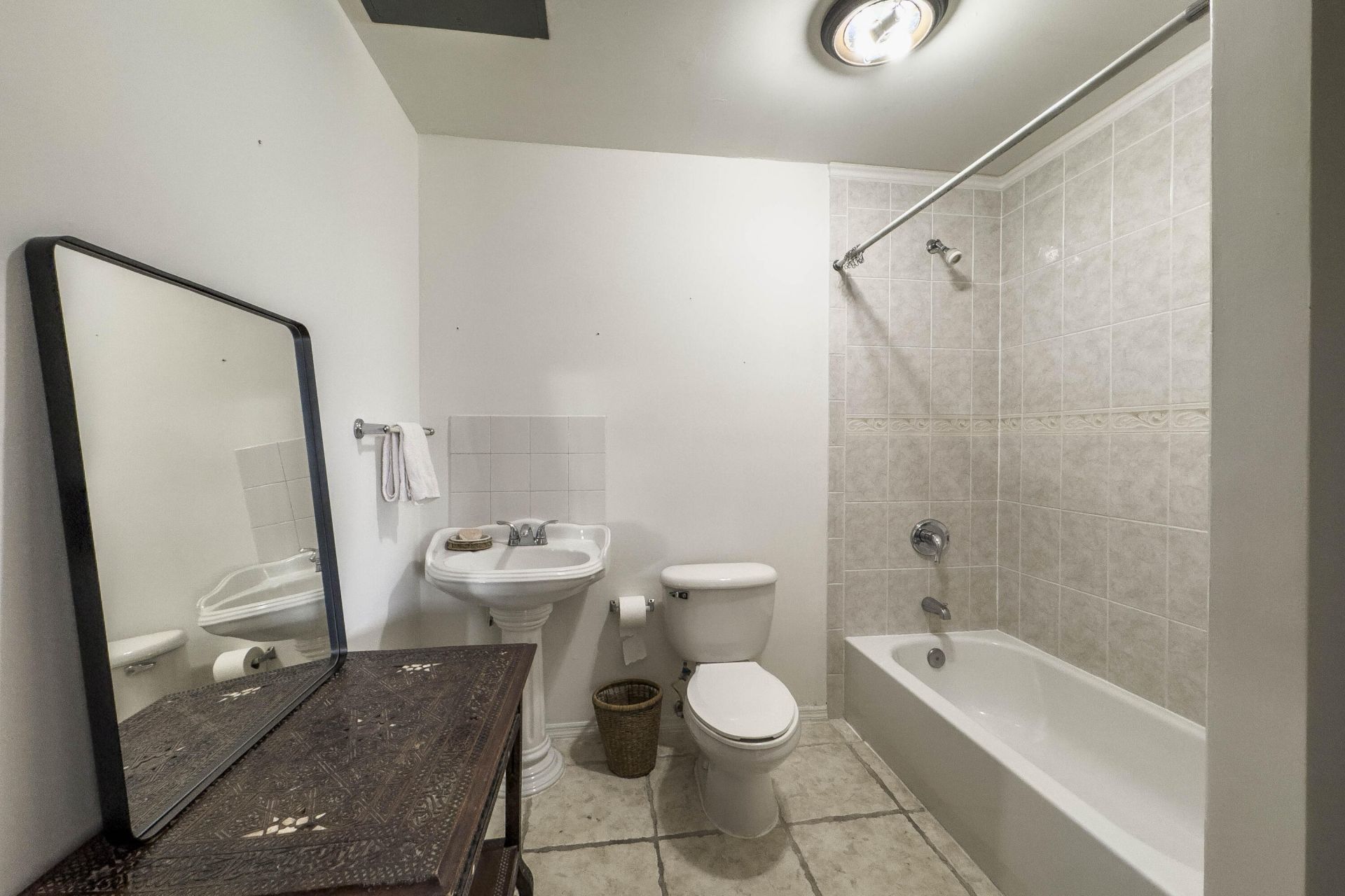 2540 Boundbrook Boulevard, Unit 204, Palm Springs, FL 33406 Photo