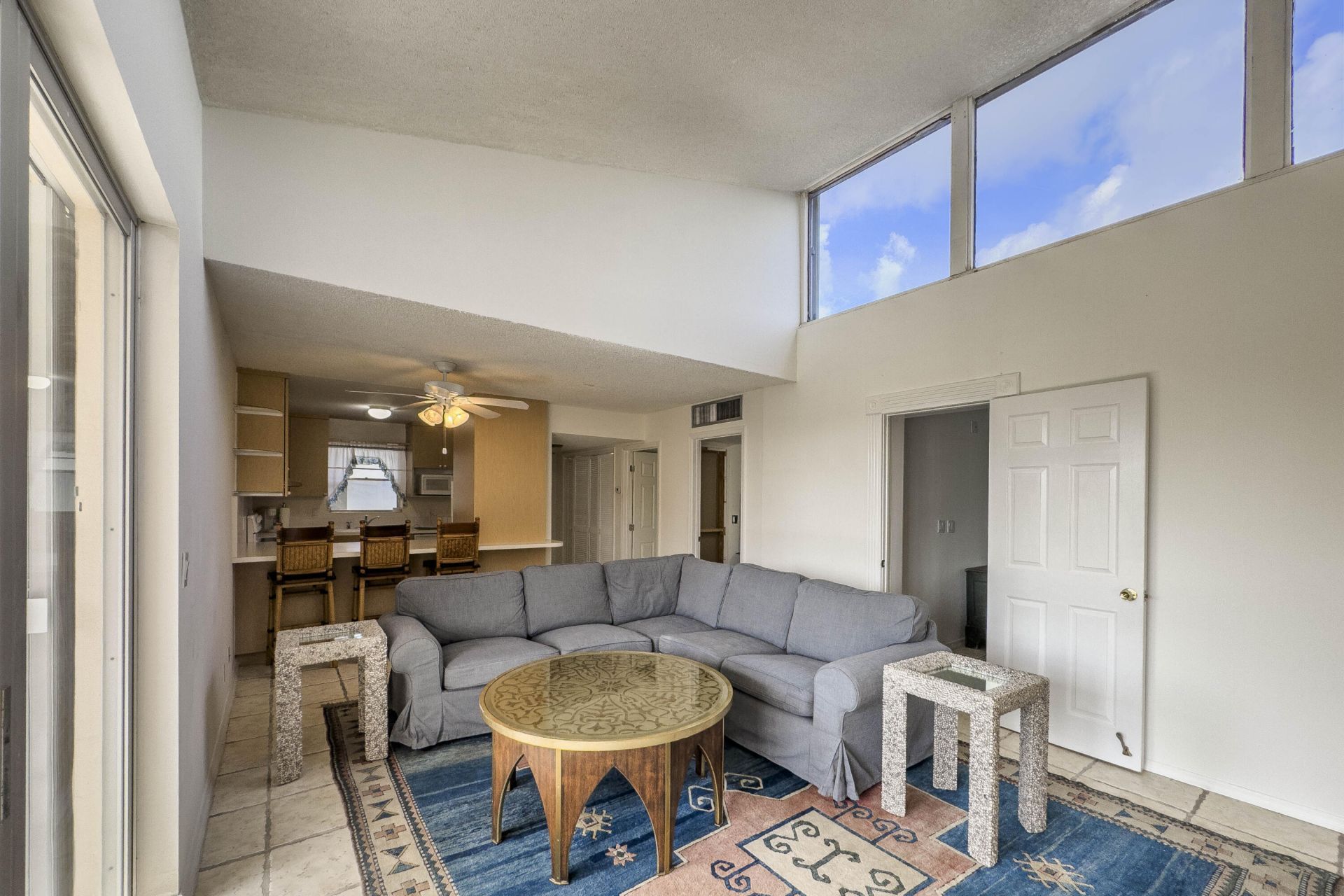 2540 Boundbrook Boulevard, Unit 204, Palm Springs, FL 33406 Photo